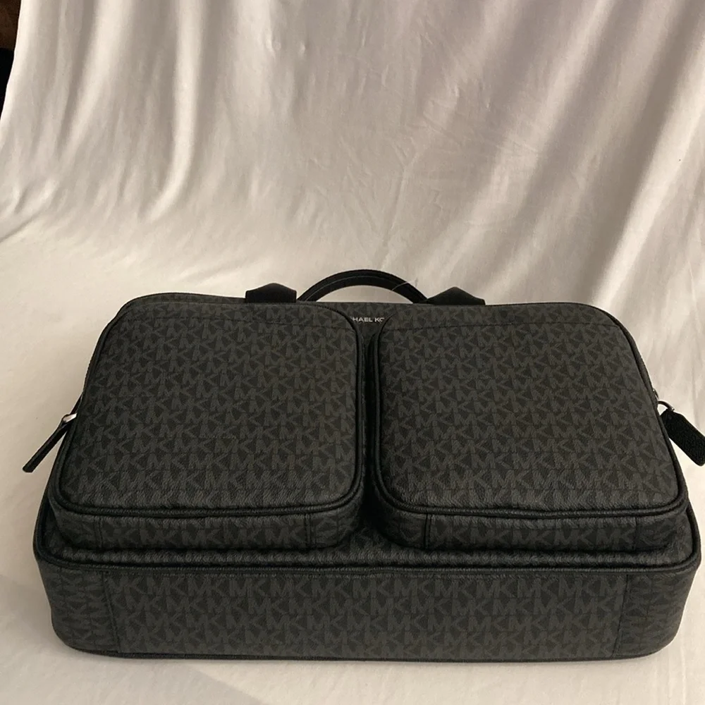 Michael Kors Cooper Logo Utility Briefcase Black/Grey